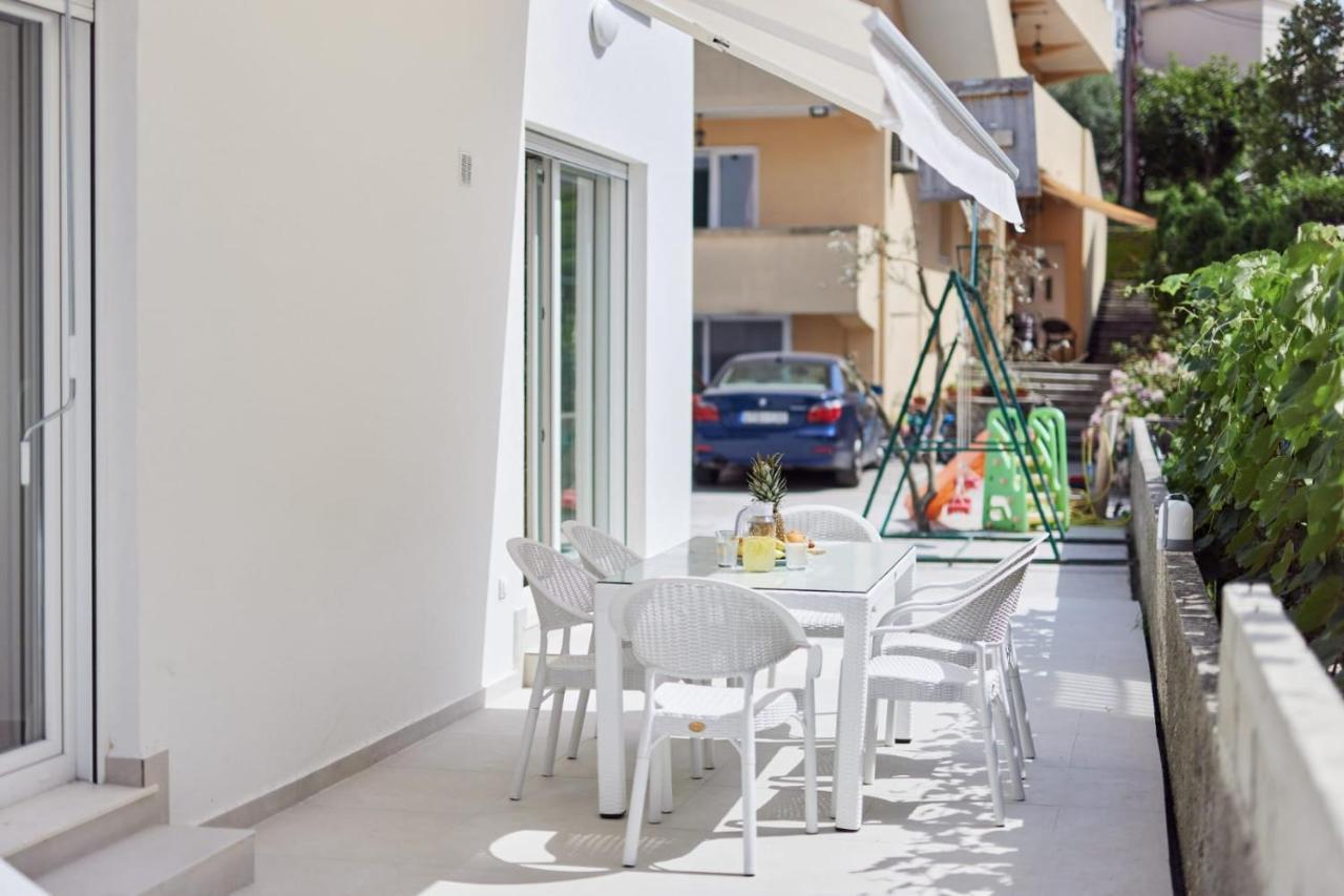 Petrovic apartmani Tivat Exterior foto